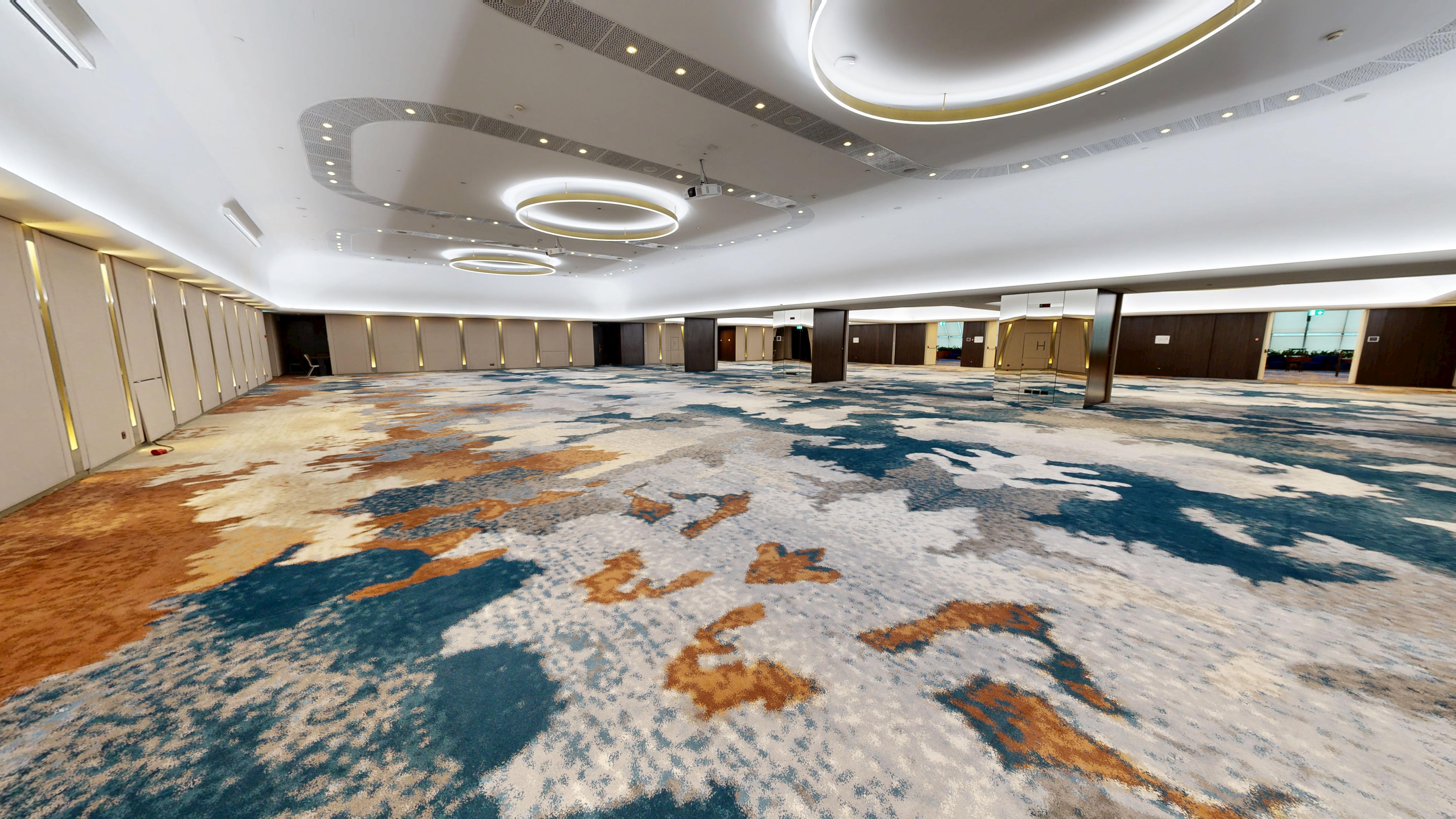 Atlantic Pacific Hall — Full hall view with carpet detail